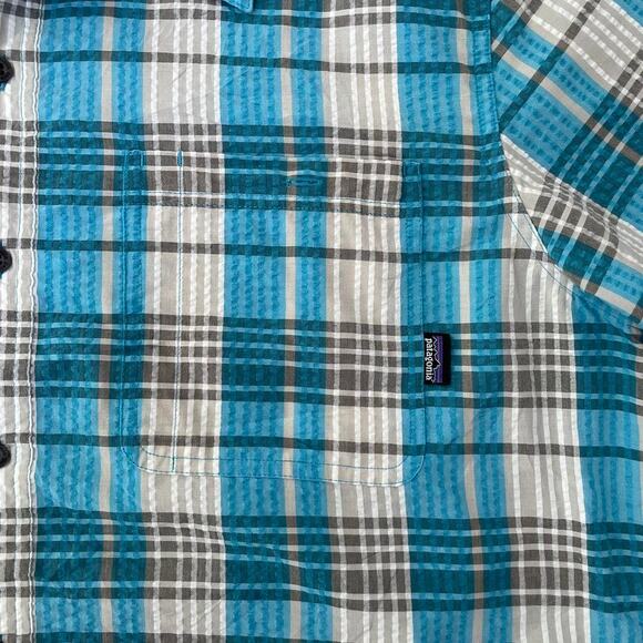 Patagonia Plaid Short Sleeve Shirt - Picture 3 of 4
